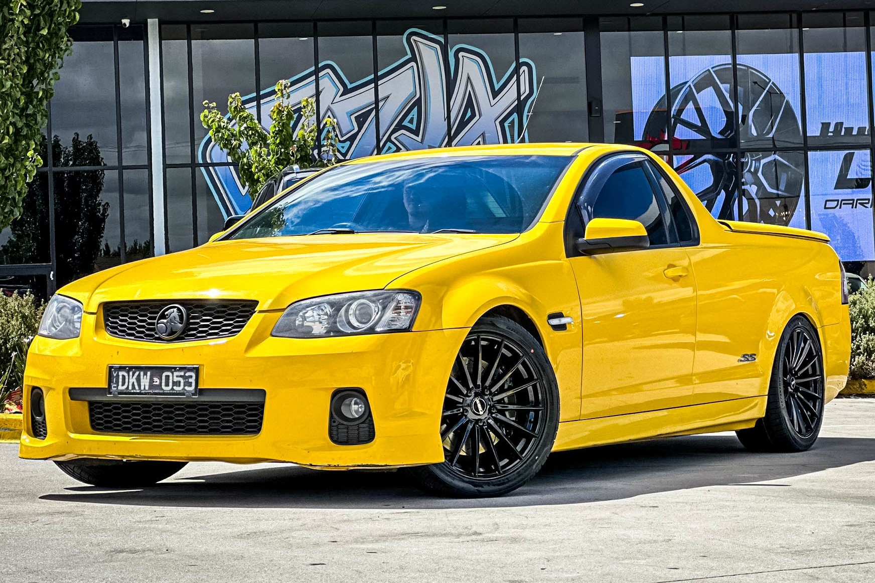 HOLDEN COMMODORE HUSSLA BERLIN GLOSS BLACK Wheel 12559