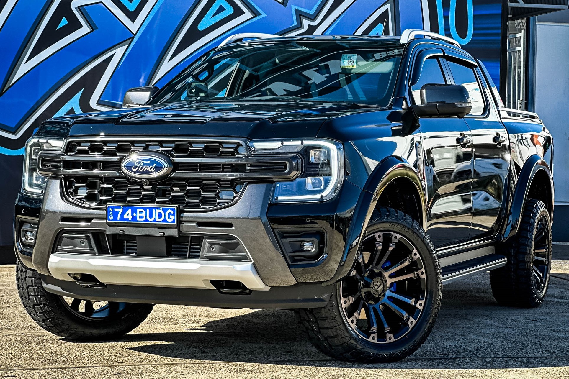 Ford Ranger Next Gen Hussla Ambush Gloss Black Dark Tint Face Wheel