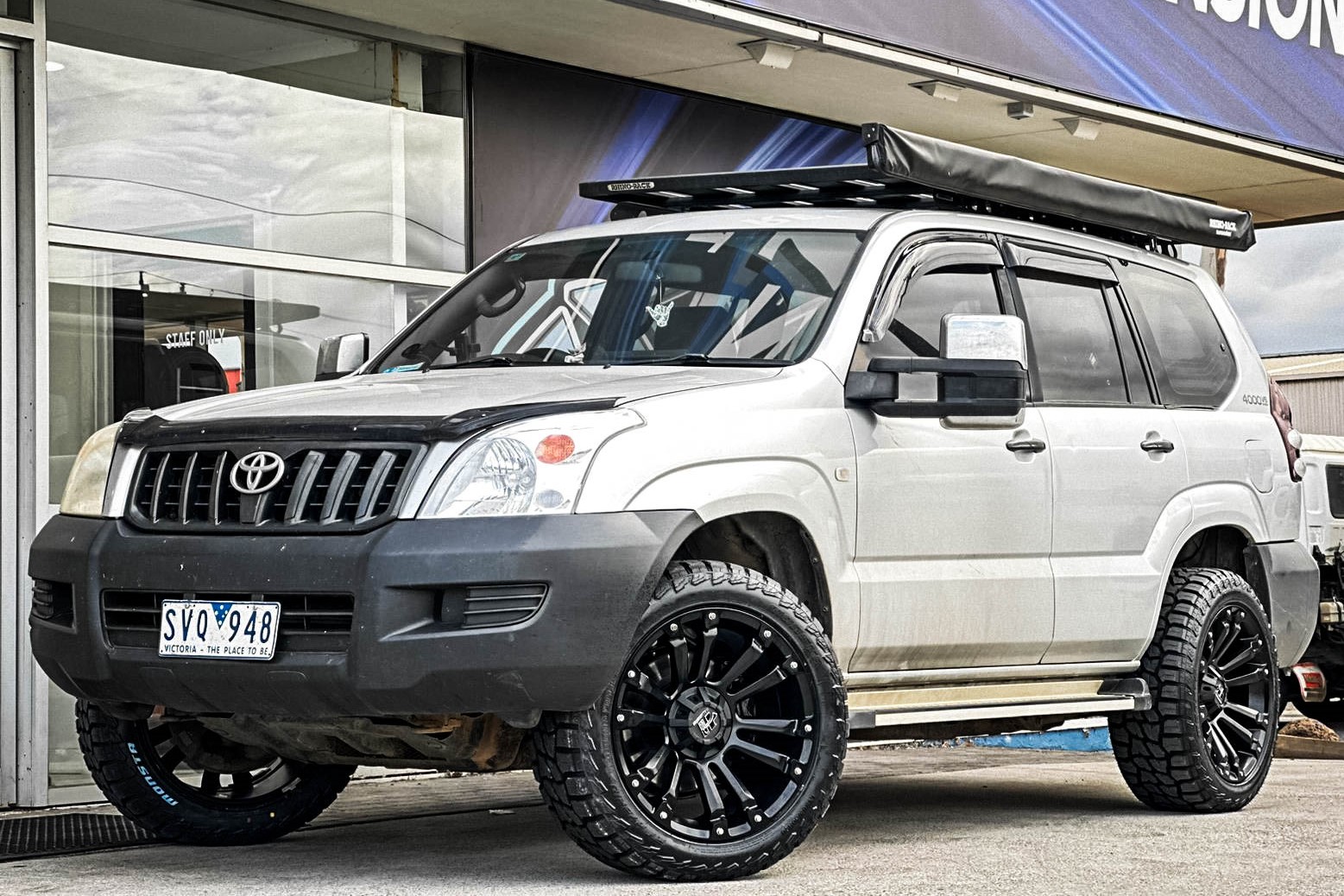 Toyota Land Cruiser Hussla Ambush Matte Black Wheel