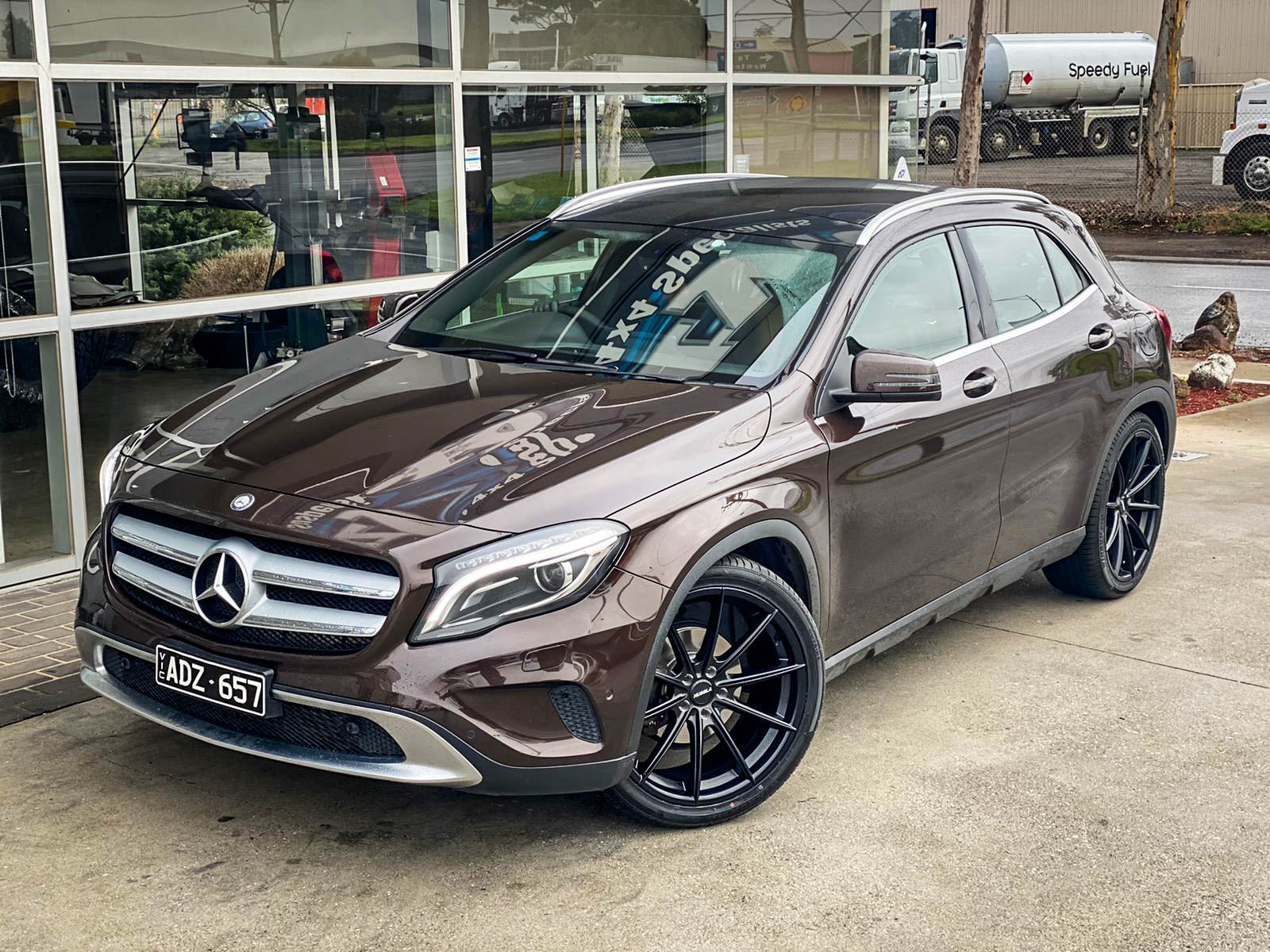 MERCEDES BENZ GLA CLASS HUSSLA MOZ GLOSS BLACK 2141