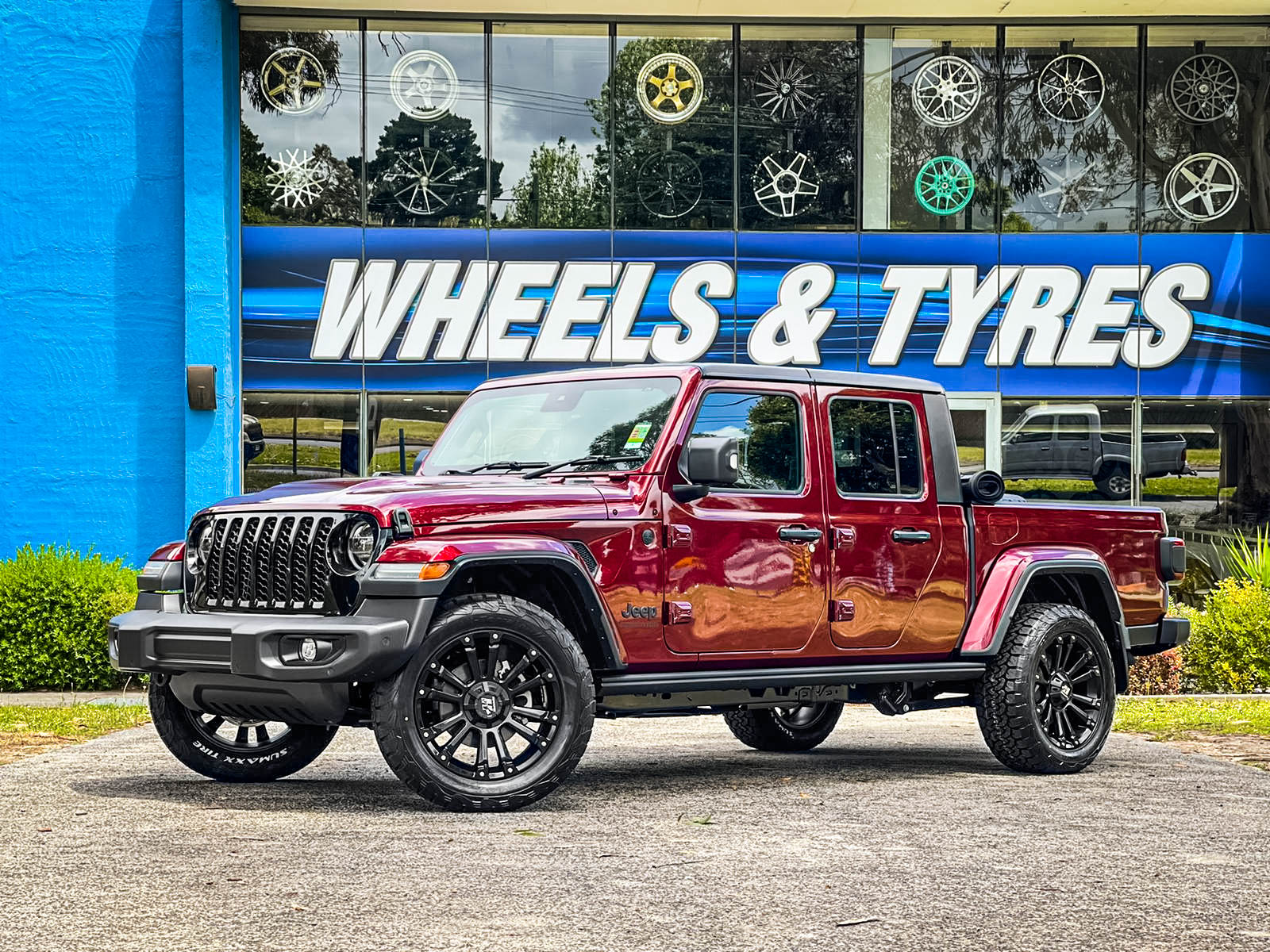 Qora ayollar bilan pornografiyani yaxshi sifatli va tez yuklangan holda tomosha qiling.