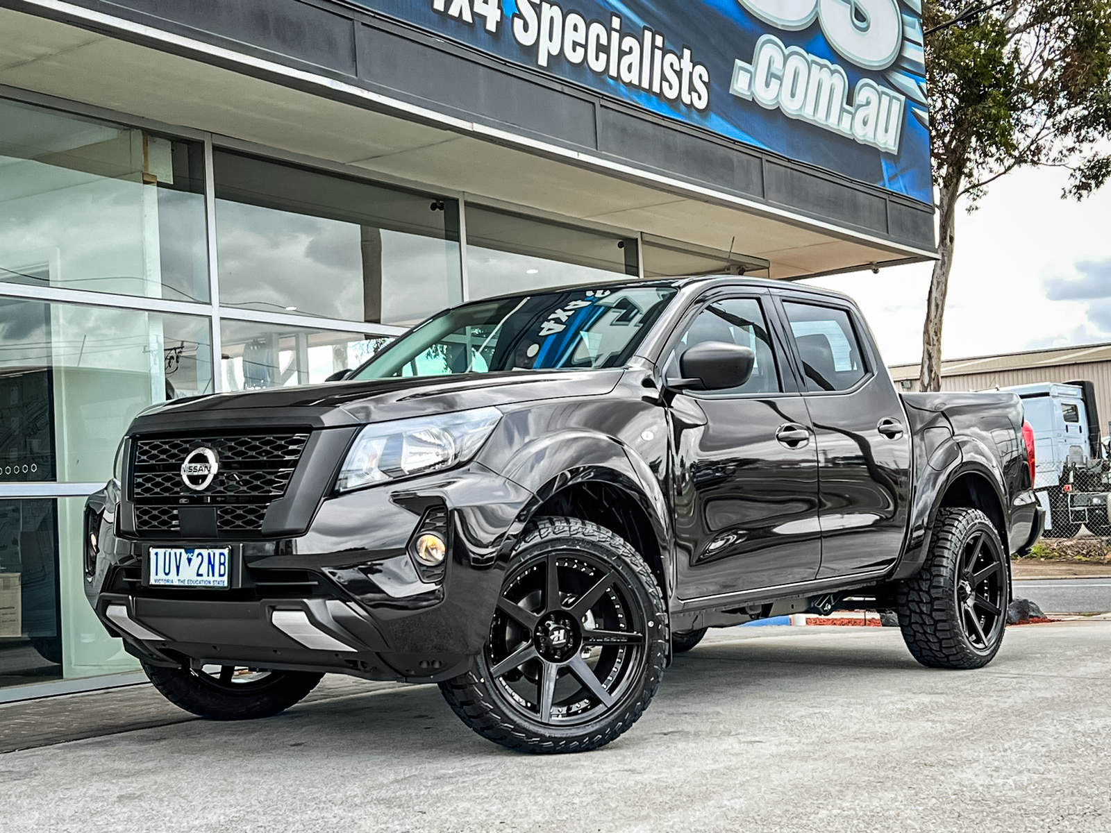 NISSAN NAVARA HUSSLA DYNASTY GLOSS BLACK CHROME BOLTS Wheel #10319