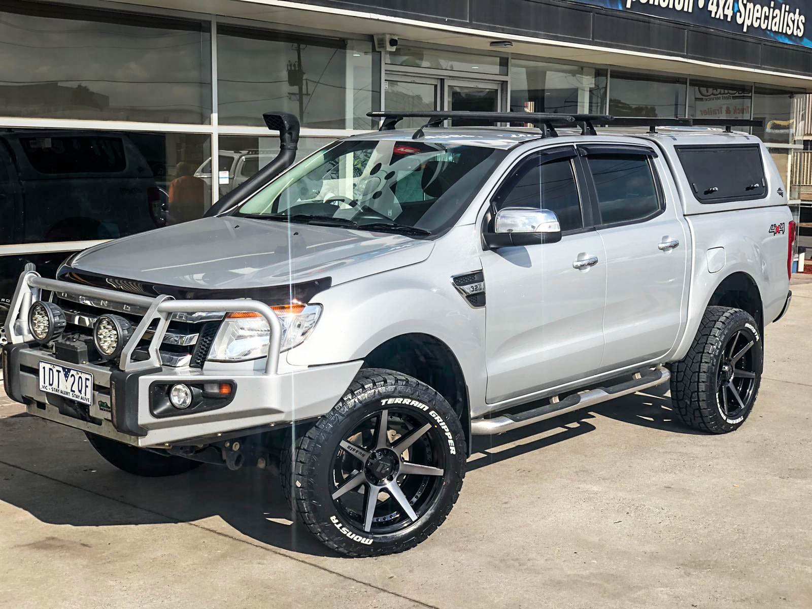 Ford Ranger Hussla Dynasty Super Dark Tint #1033