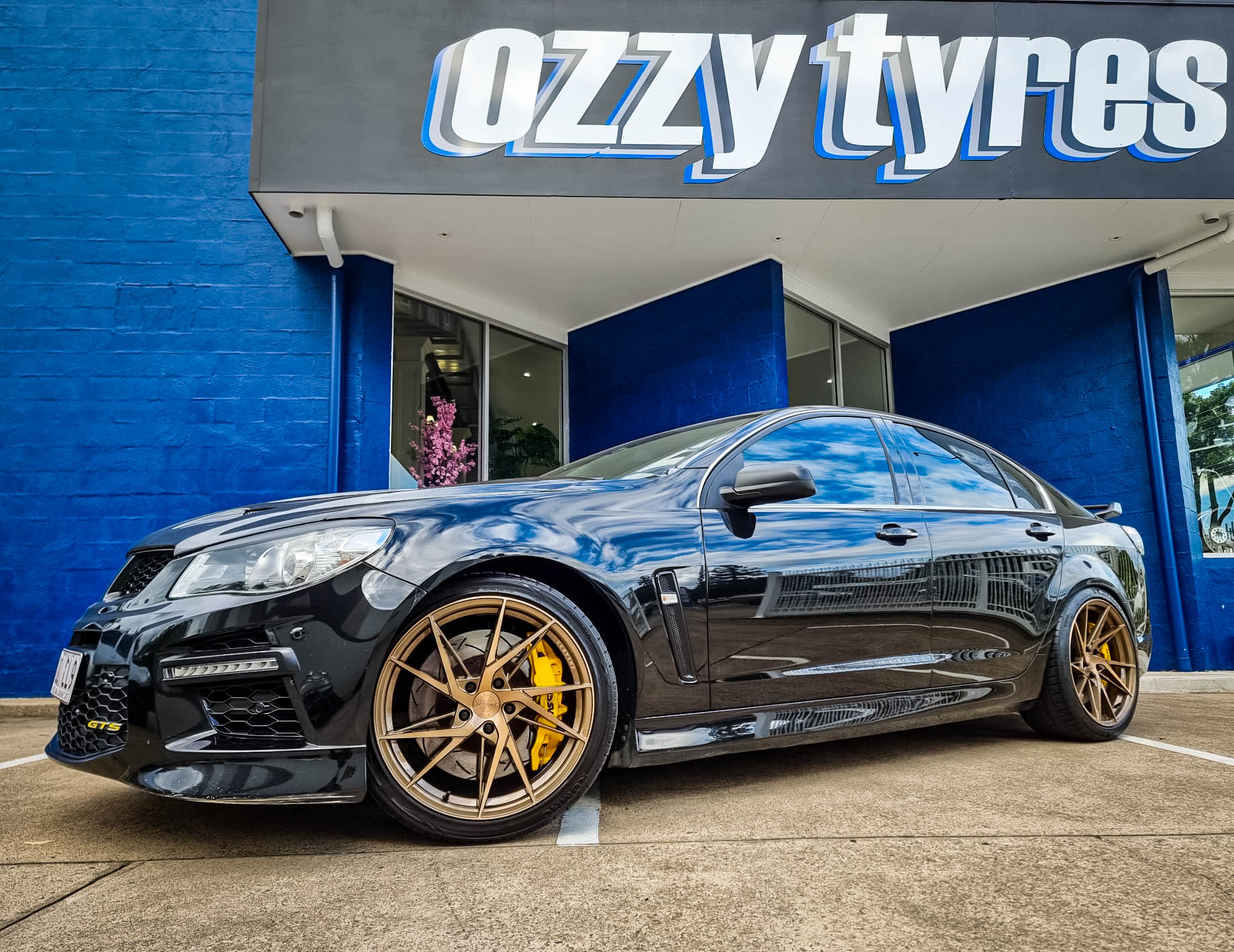 Holden hsv deals wheels