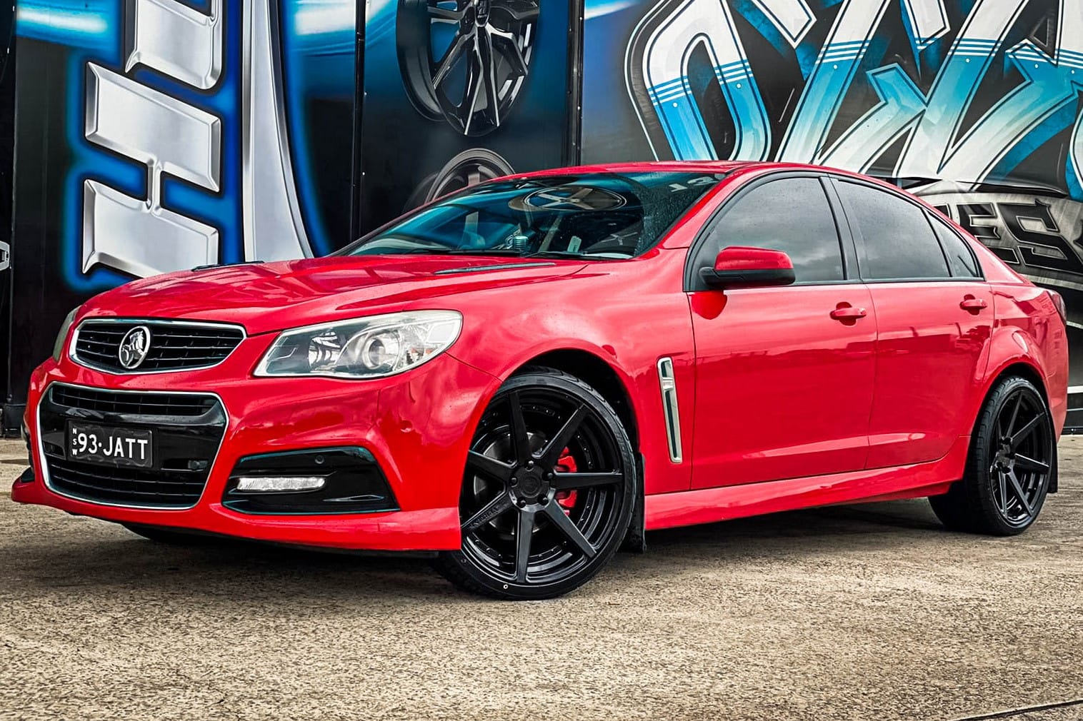 HOLDEN COMMODORE VERTINI DYNASTY GLOSS BLACK BLACK BOLTS Wheel #10796