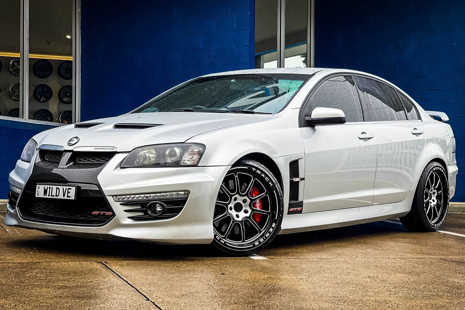HOLDEN HSV GTS PRO DRAG TRACK SERIES GLOSS BLACK MILLED SPOKES MILLED WRITING 20 #11320