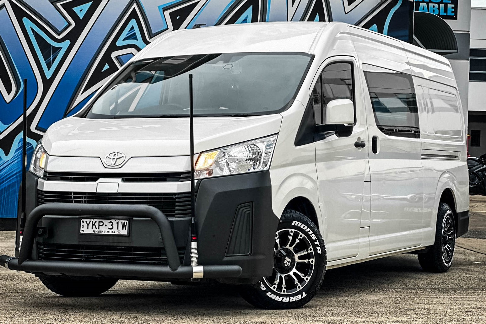 TOYOTA HIACE HUSSLA AMBUSH MACHINED FACE Wheel #13023