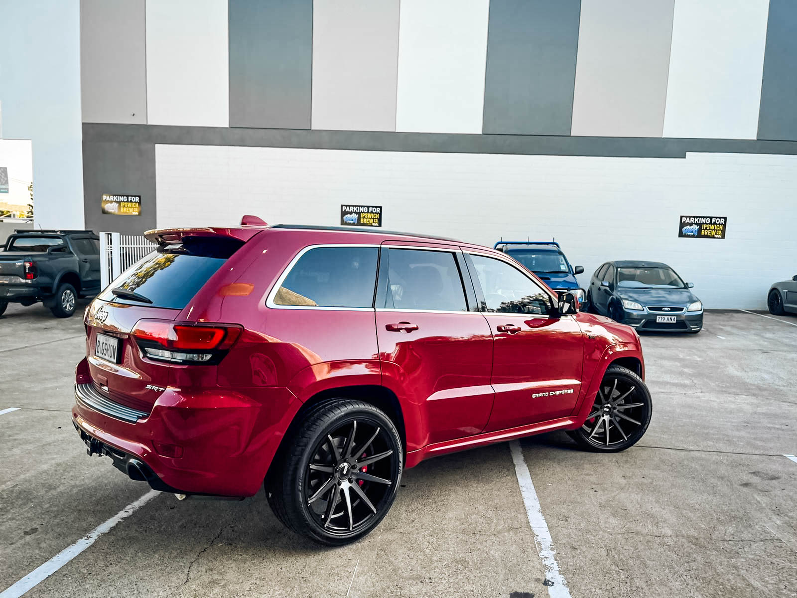 JEEP_GRAND_CHEROKEE_XO_SYDNEY_GLOSS_BLACK_DARK_TINT_3.jpg