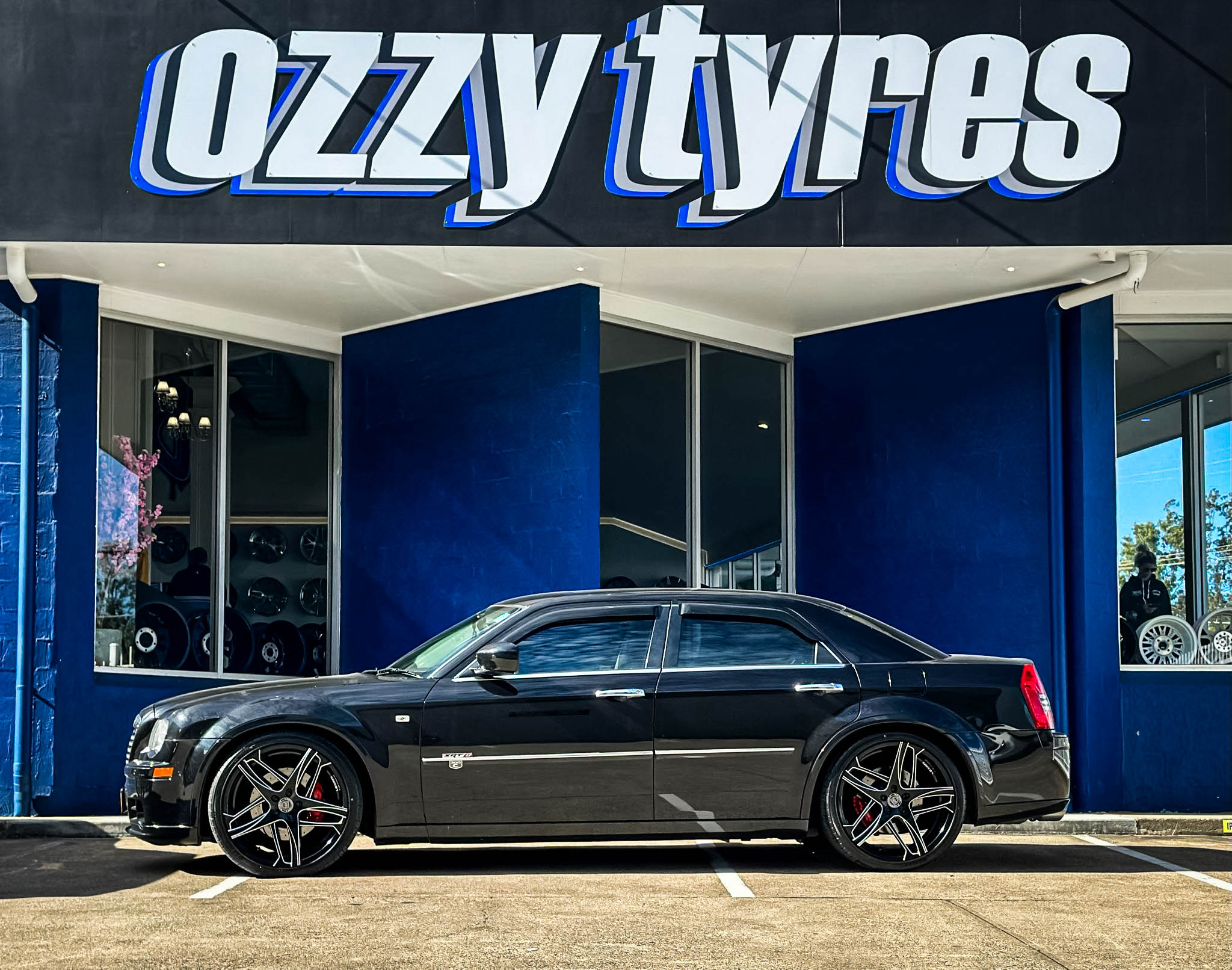 chrysler 300 lexani bavaria gloss black milled accents wheel #13344