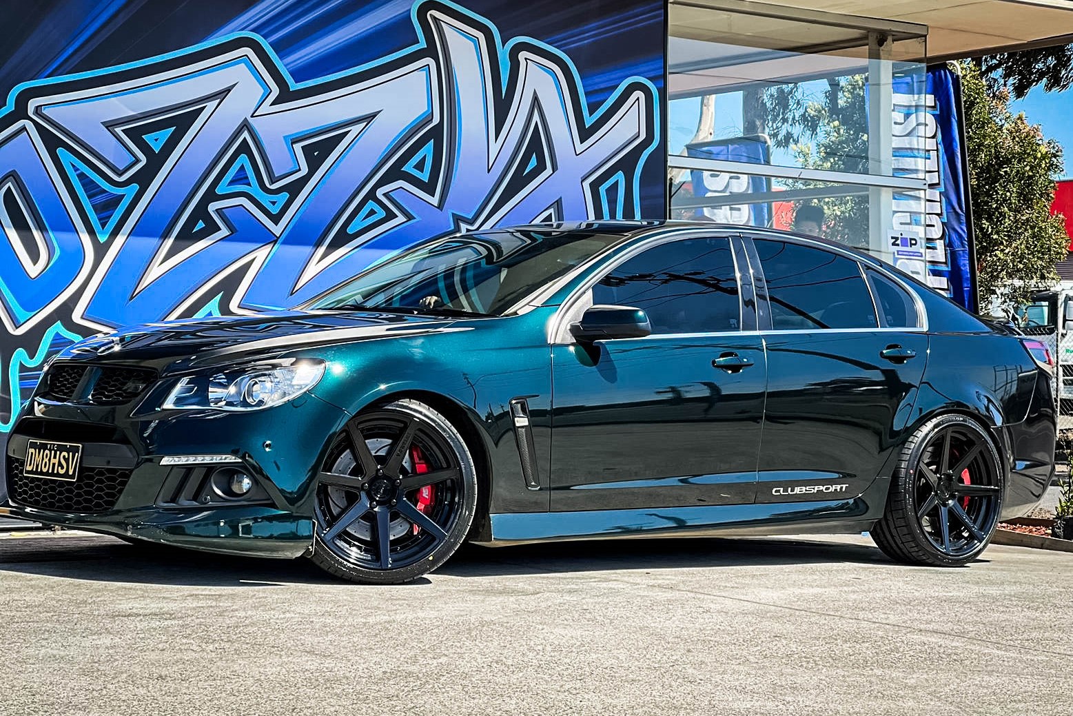 Holden Hsv Clubsport Vertini Dynasty Gloss Black Black Bolts Wheel 13757