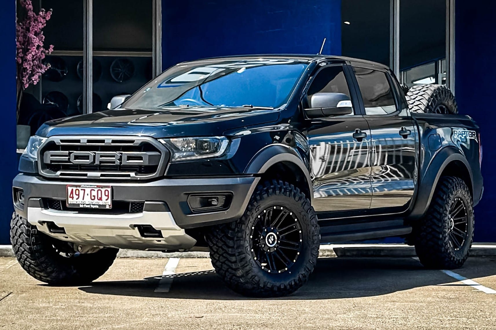 FORD_RANGER_HUSSLA_GAV_GLOSS_BLACK_4.jpg