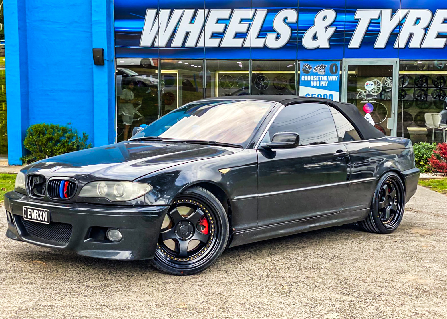 BMW_3_SERIES_HUSSLA_ZEN_MATTE_BLACK_GOLD_RIVETS_GLOSS_BLACK_LIP_19_2.jpg