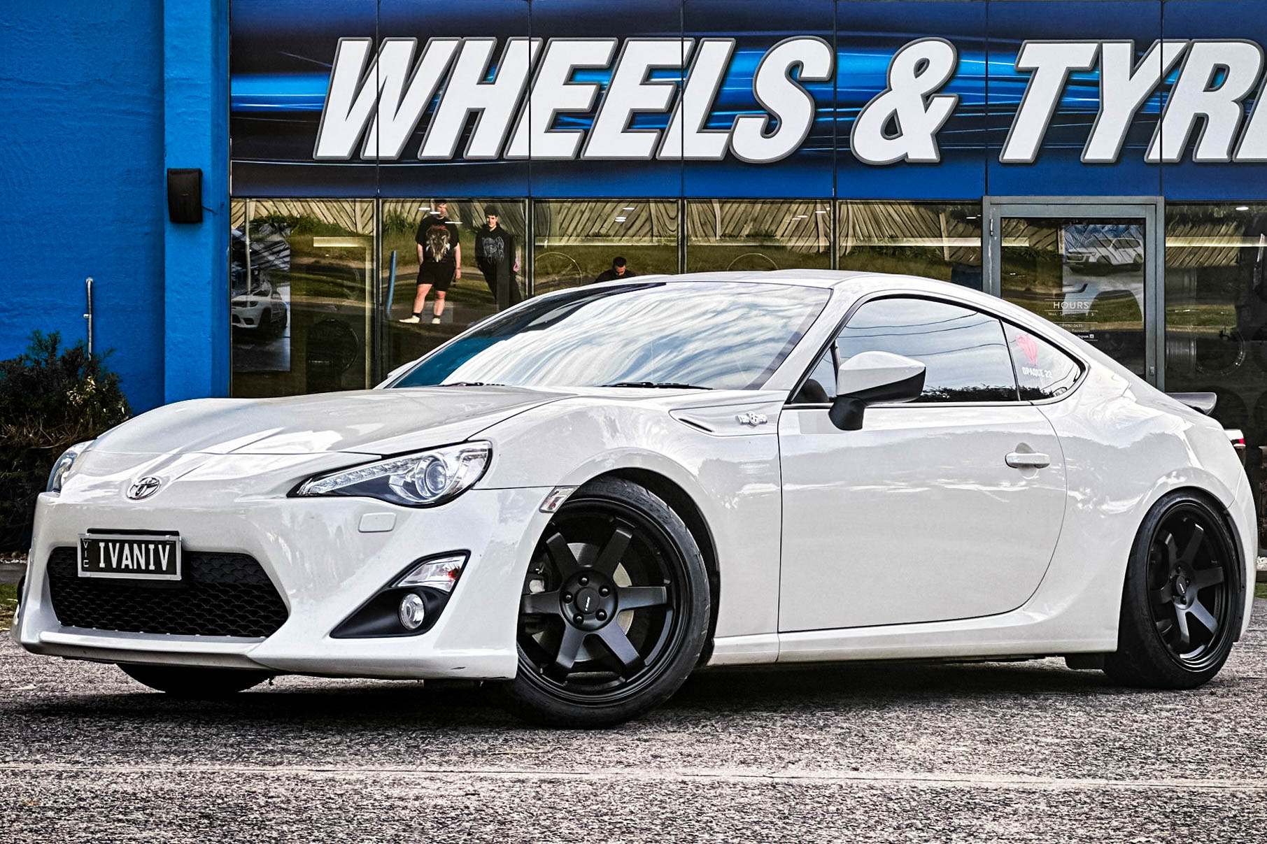 TOYOTA 86 AVID AV-06 MATTE BLACK Wheel #16353