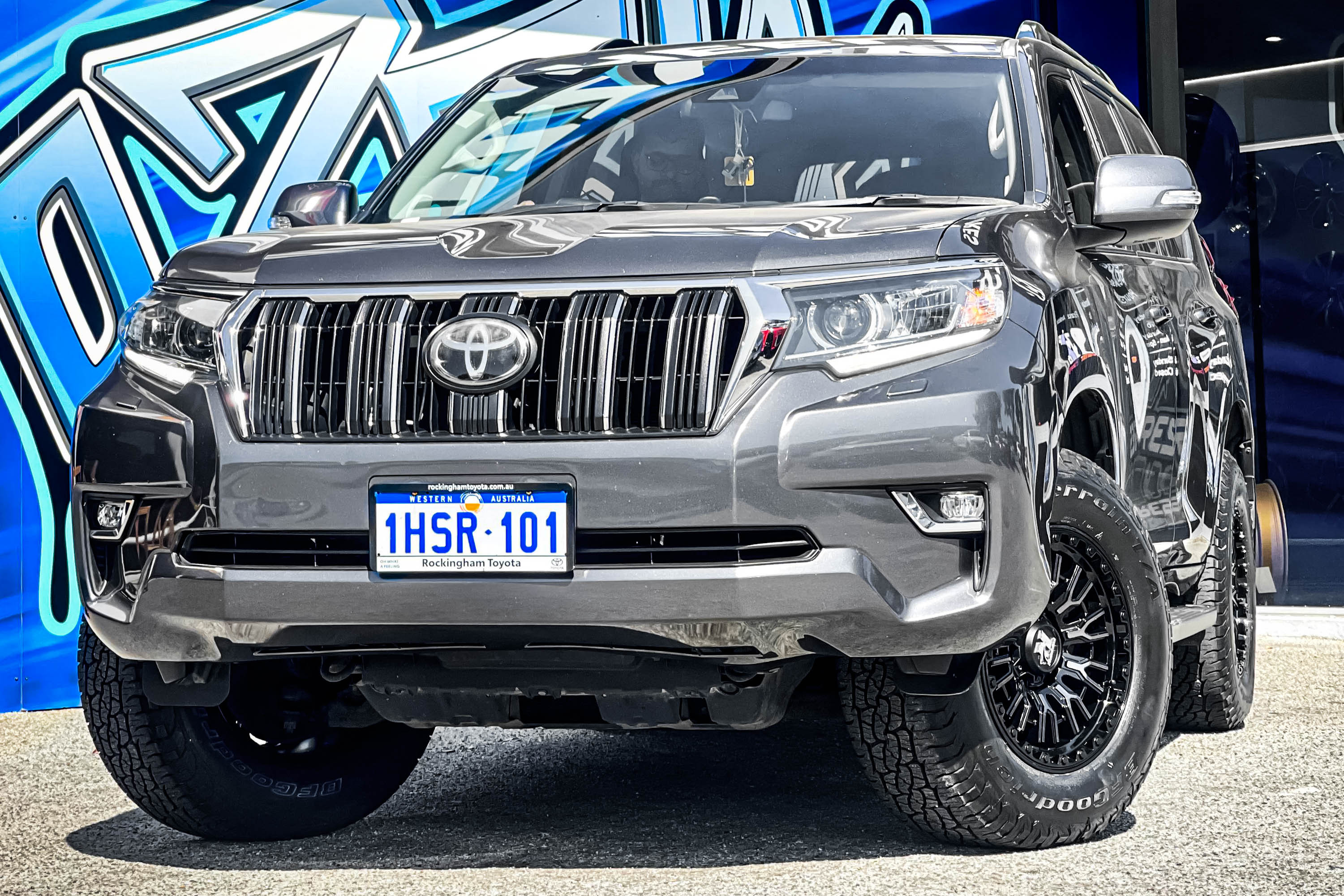 TOYOTA LAND CRUISER PRADO HUSSLA SNYPER GLOSS BLACK DARK TINT FACE #16798