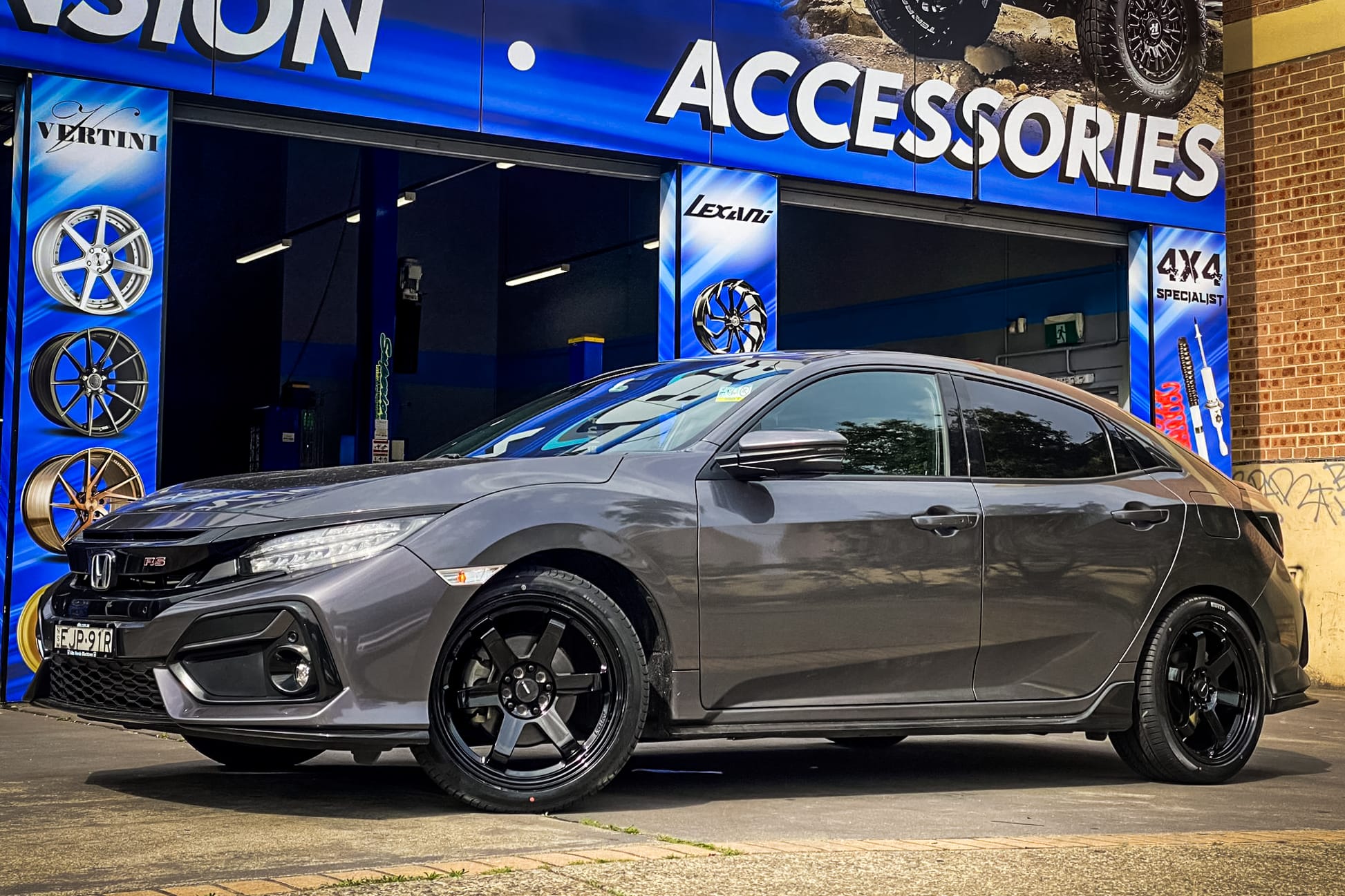 HONDA CIVIC AVID AV06 GLOSS BLACK Wheel 17125