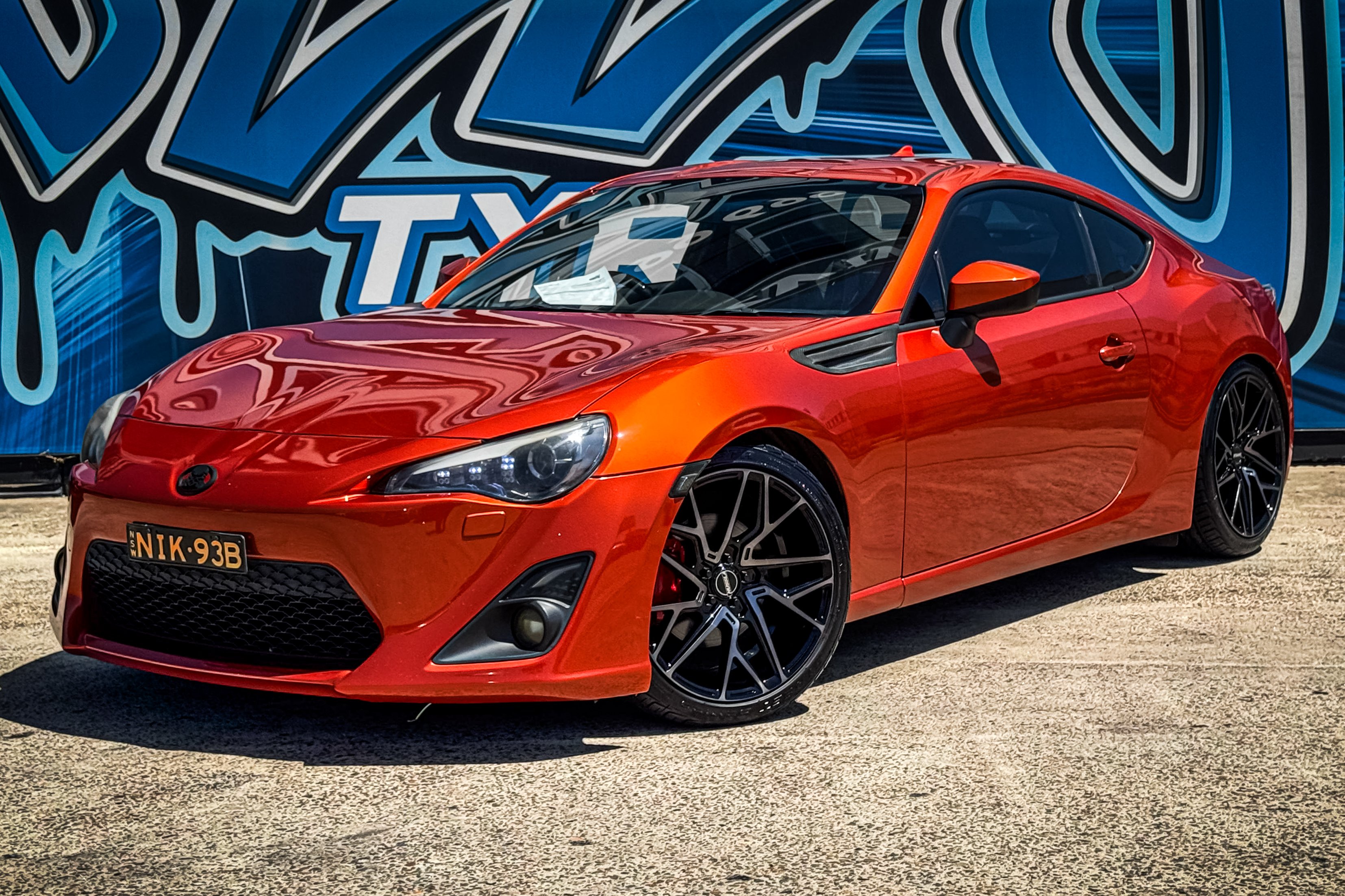 TOYOTA 86 HUSSLA JACQUES GLOSS BLACK DARK TINT 18 #17809