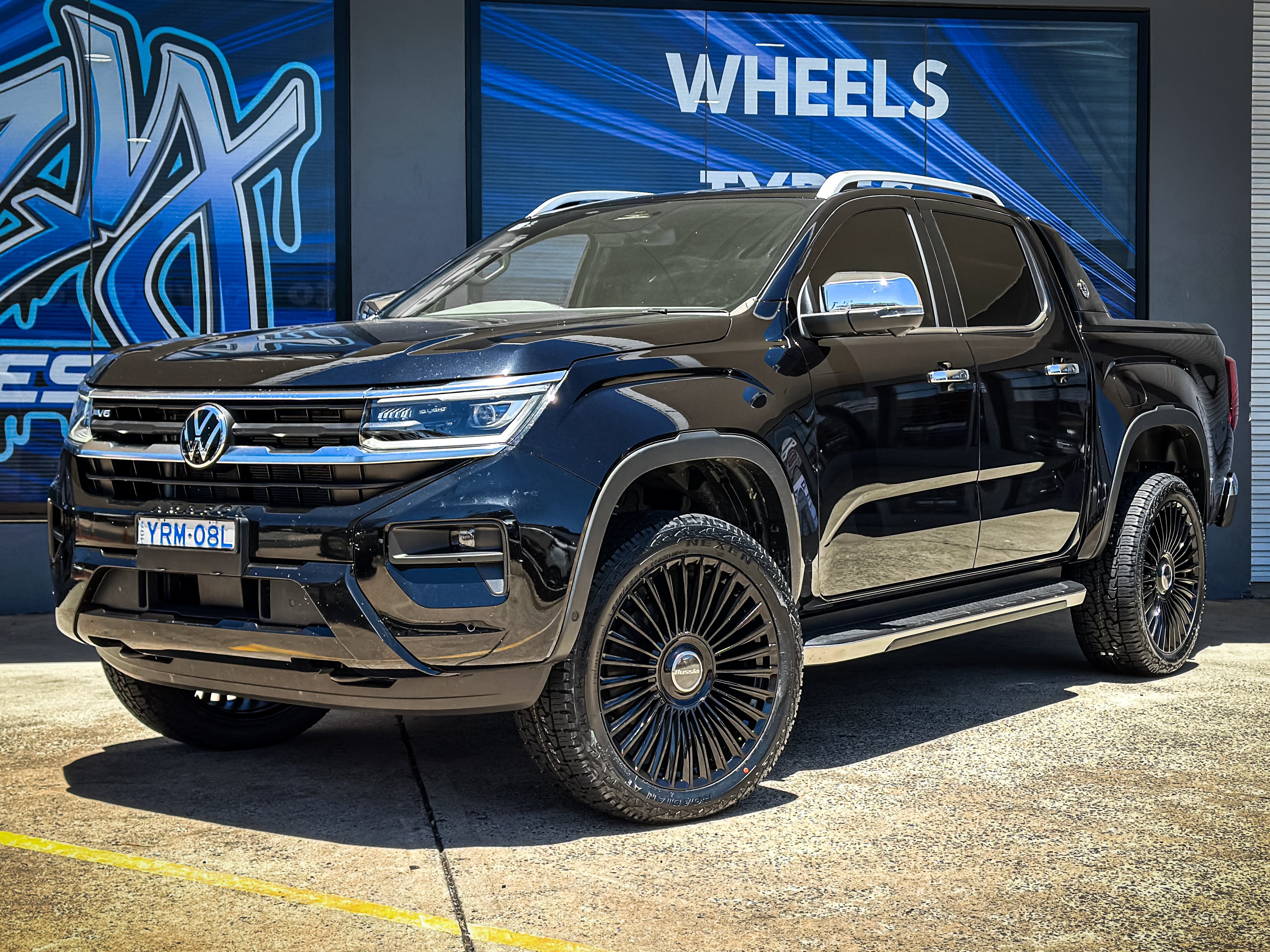 VOLKSWAGEN AMAROK HUSSLA DUBAI GLOSS BLACK 22 #17814