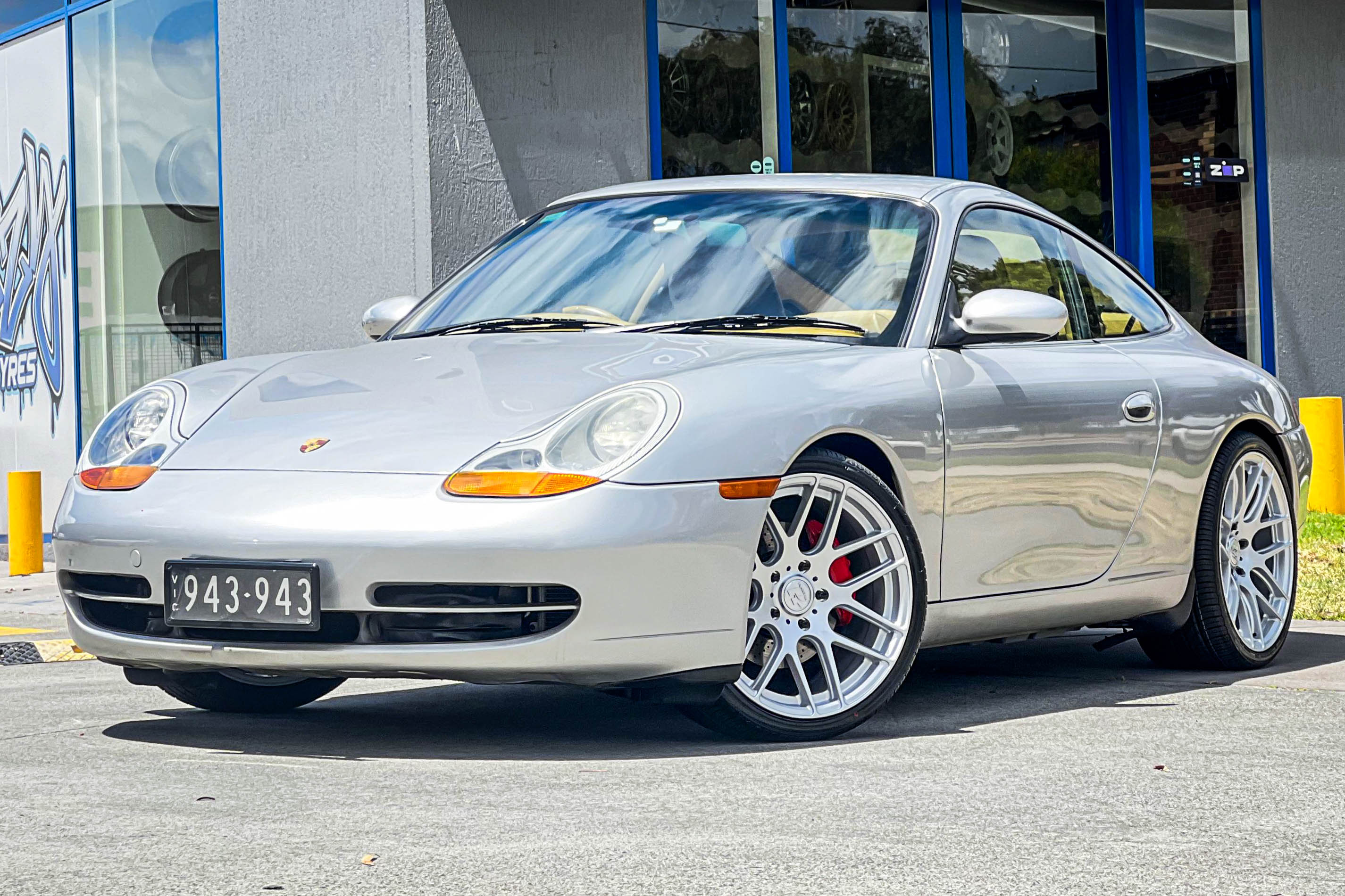 PORSCHE 911 HUSSLA EURO BRIGHT SILVER 19 #18193