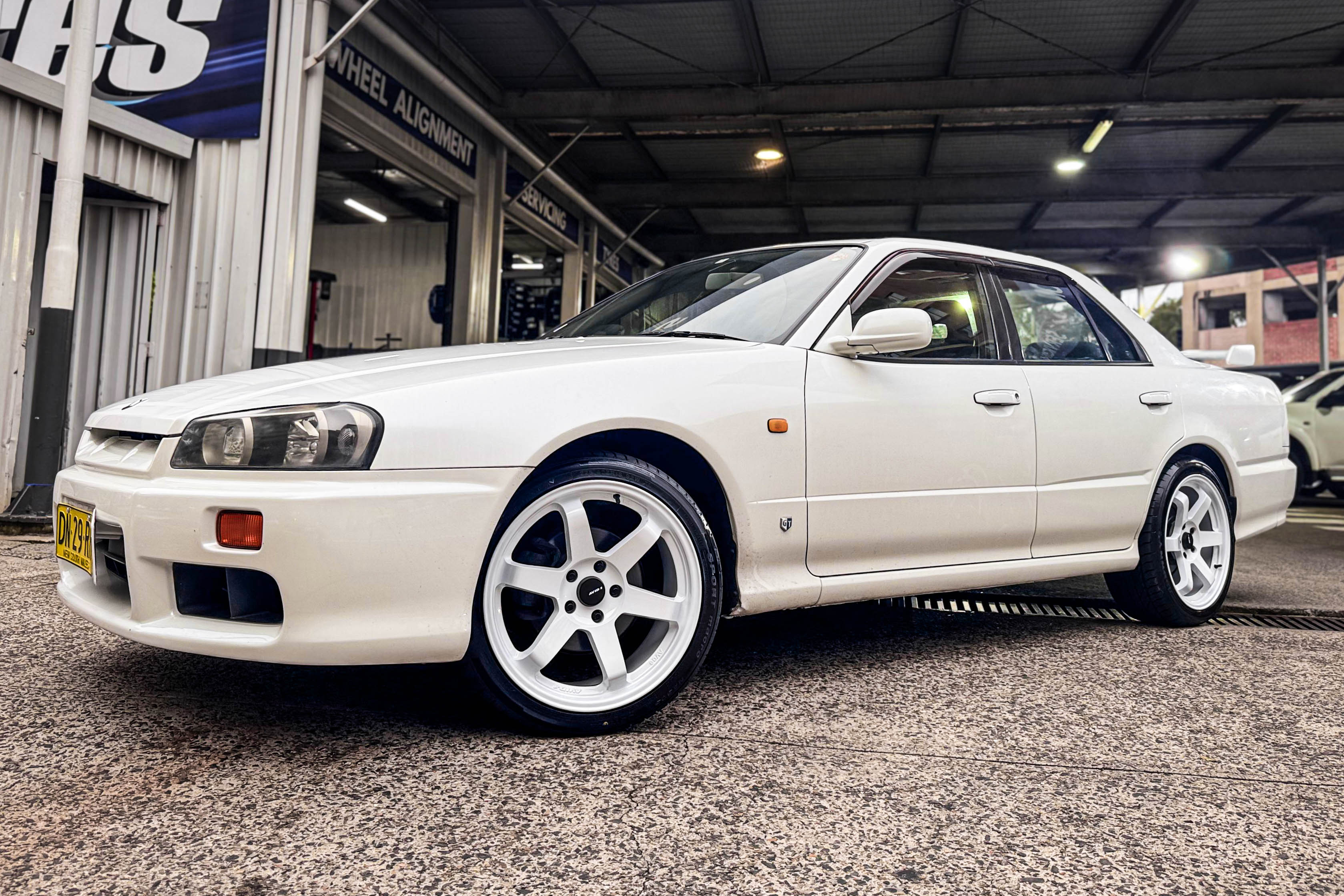 nissan skyline avid av-06 white polished lip wheel #19501
