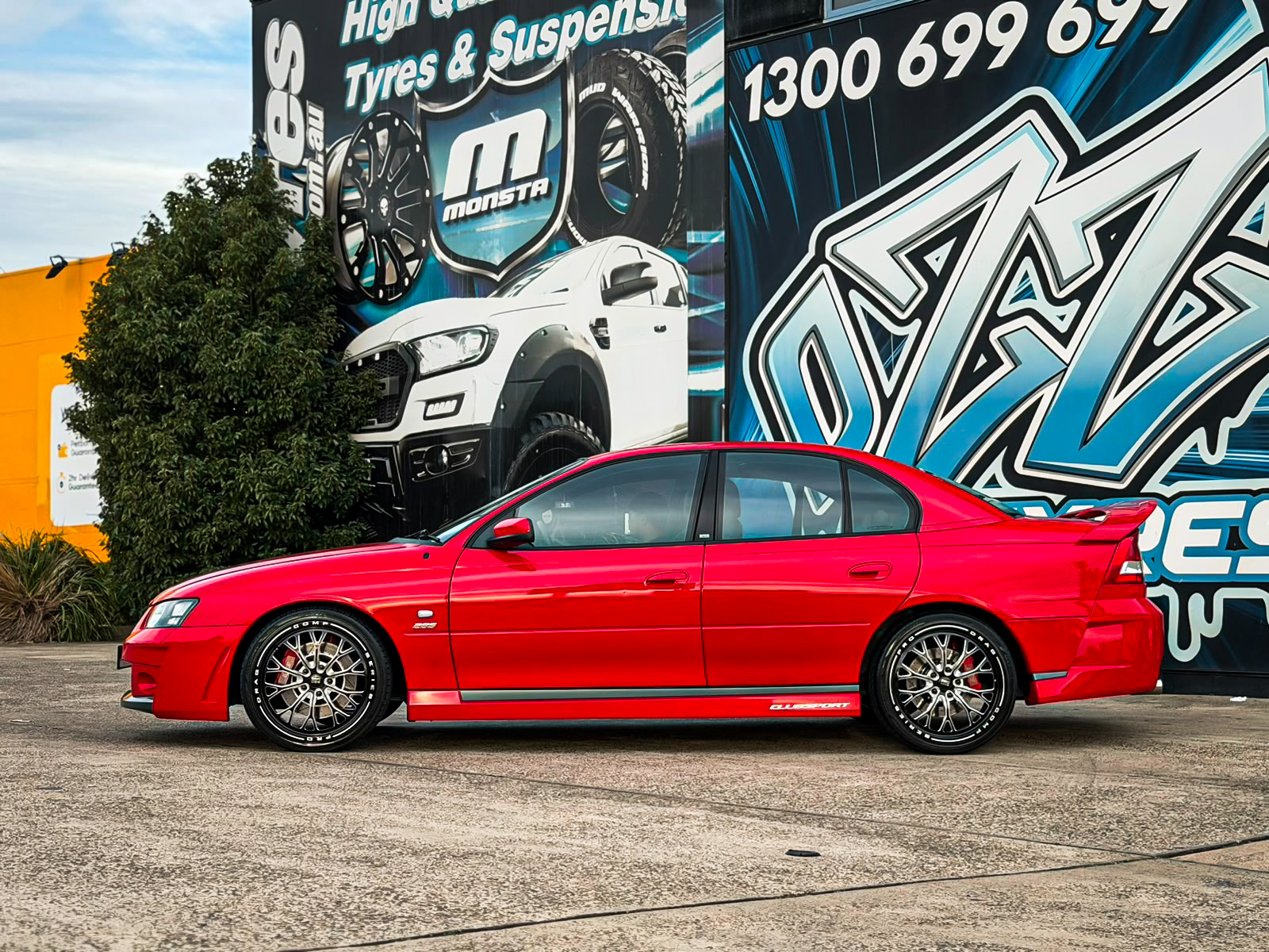 HOLDEN_HSV_CLUBSPORT_PRO_DRAG_COMP_SERIES_GLOSS_BLACK_BRUSHED_MILLED_1_2_3.jpg