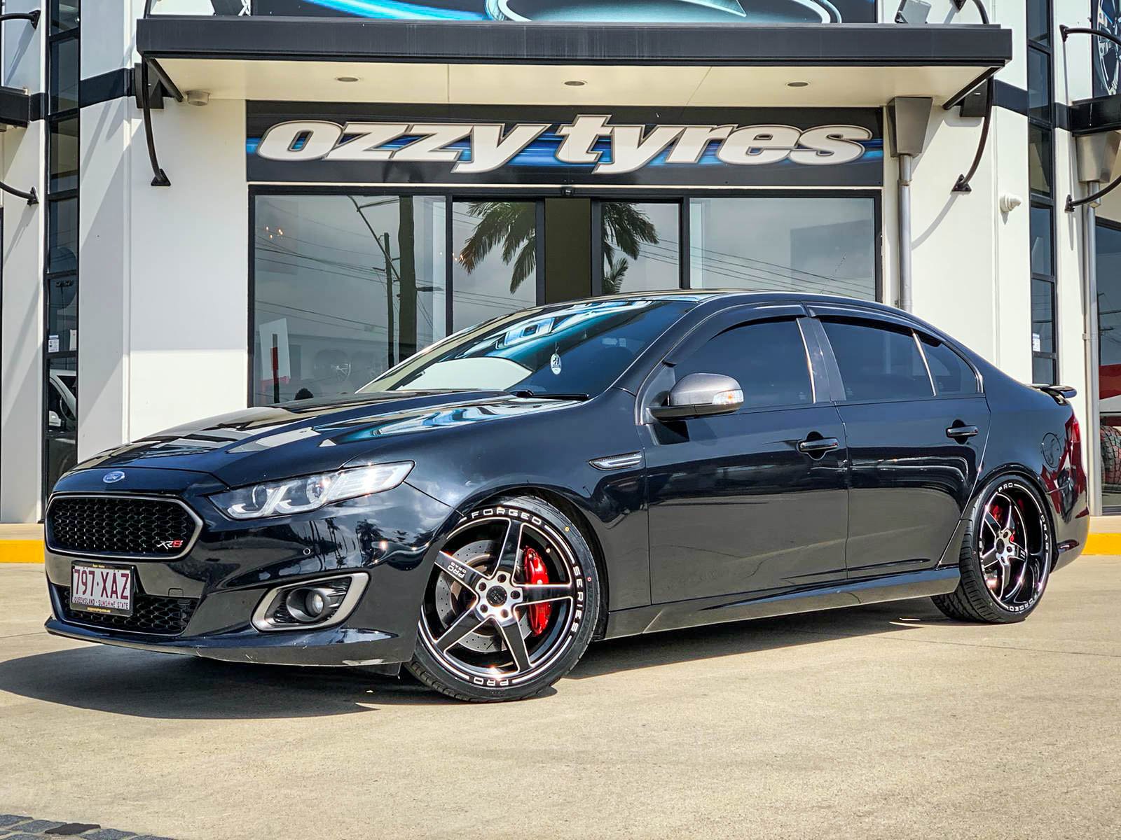 FORD FALCON PRO DRAG PD1 BLACK LIP #2385