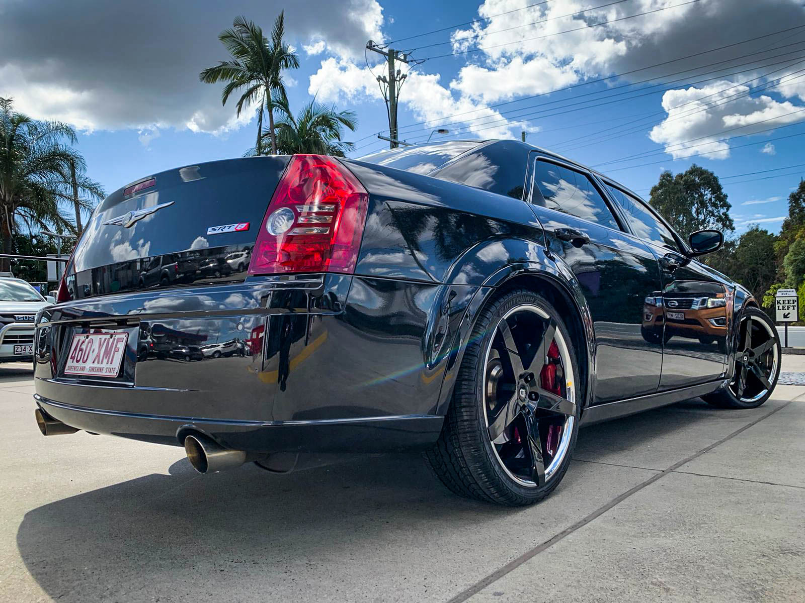 Chrysler 300c srt-8 lexani invictus gloss black chrome lip #2500