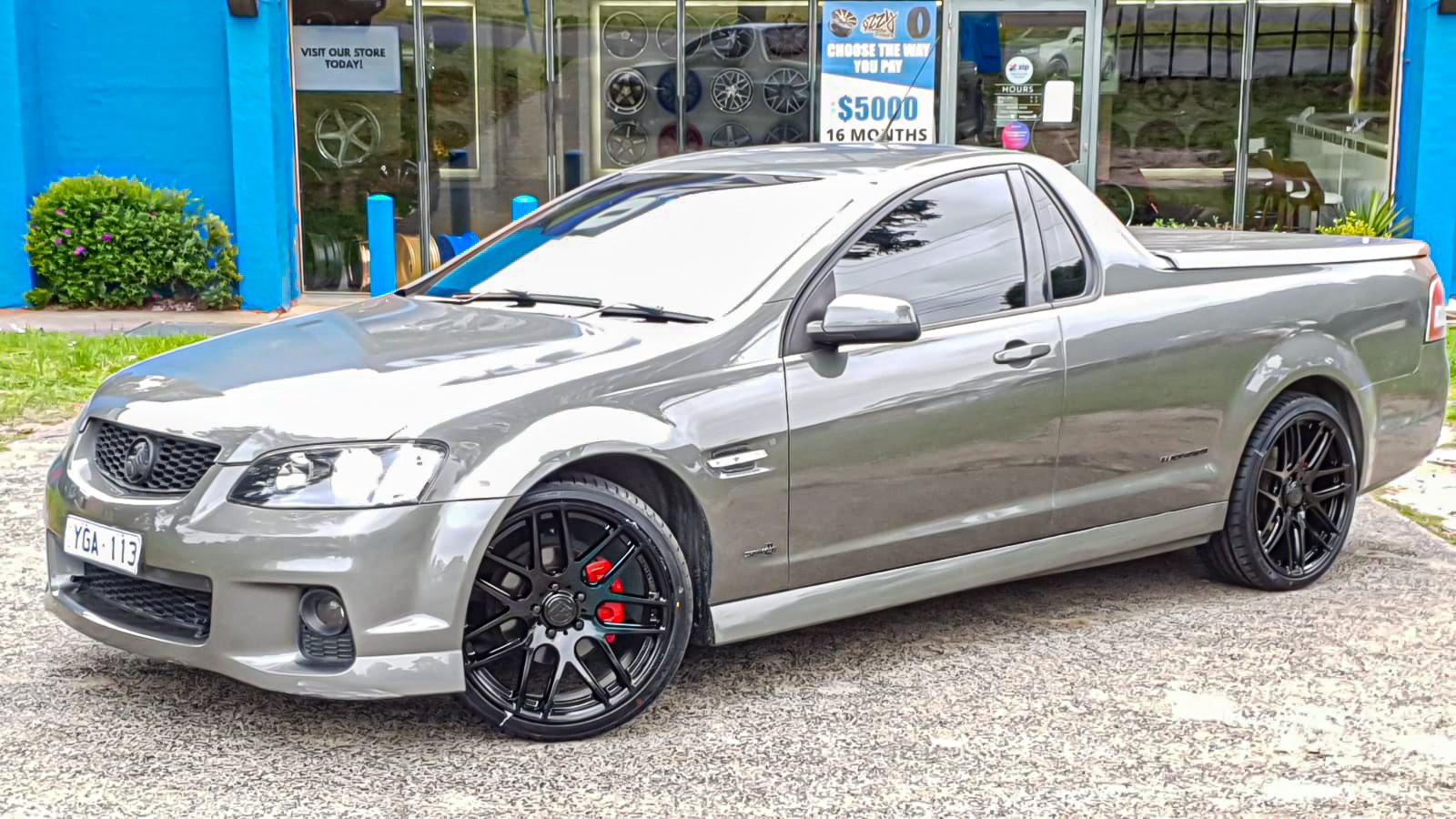 Holden Ute Hussla Euro Gloss Black #3381