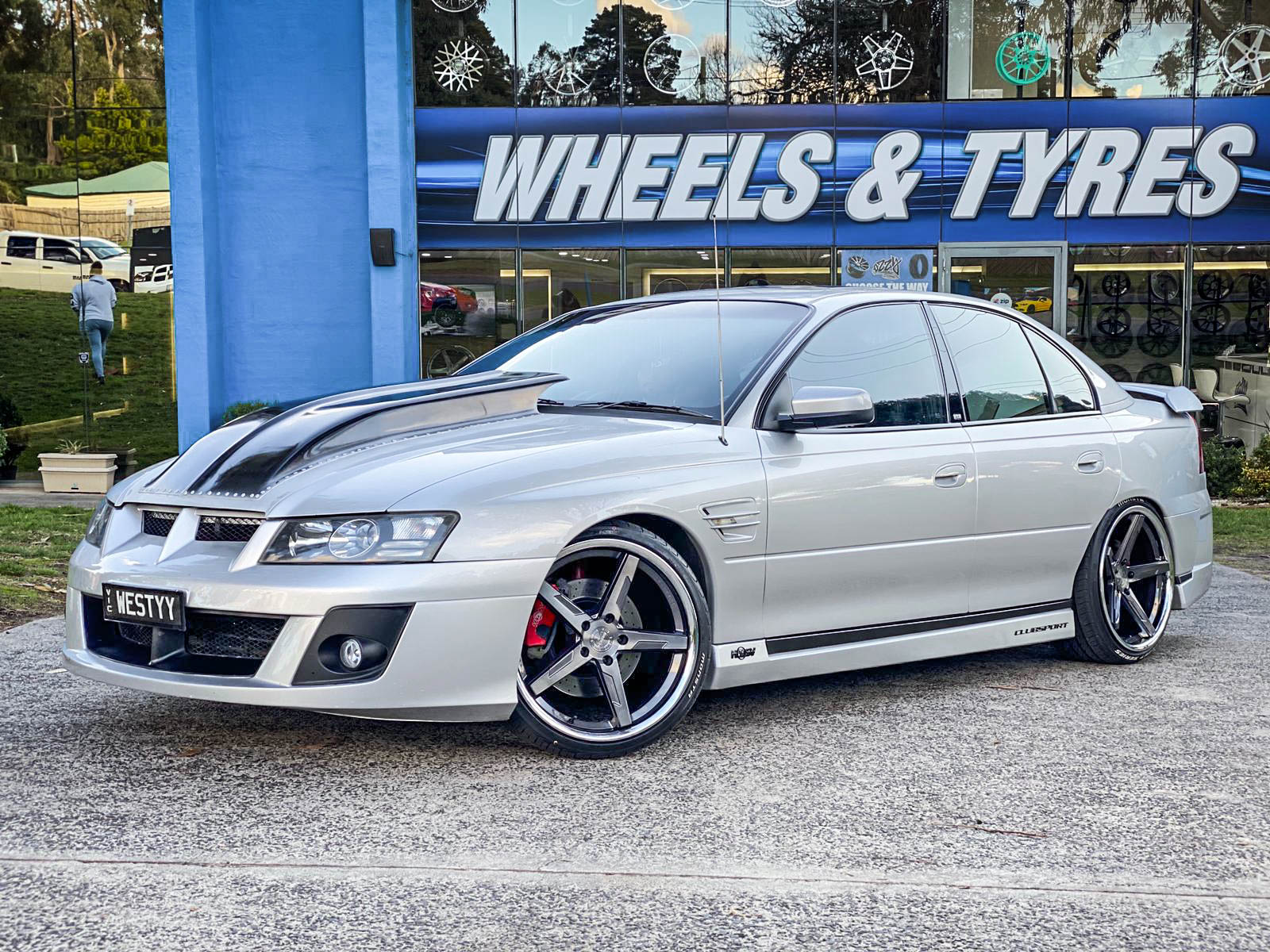 Holden hsv clubsport vertini rf1.7 brushed silver chrome lip #466