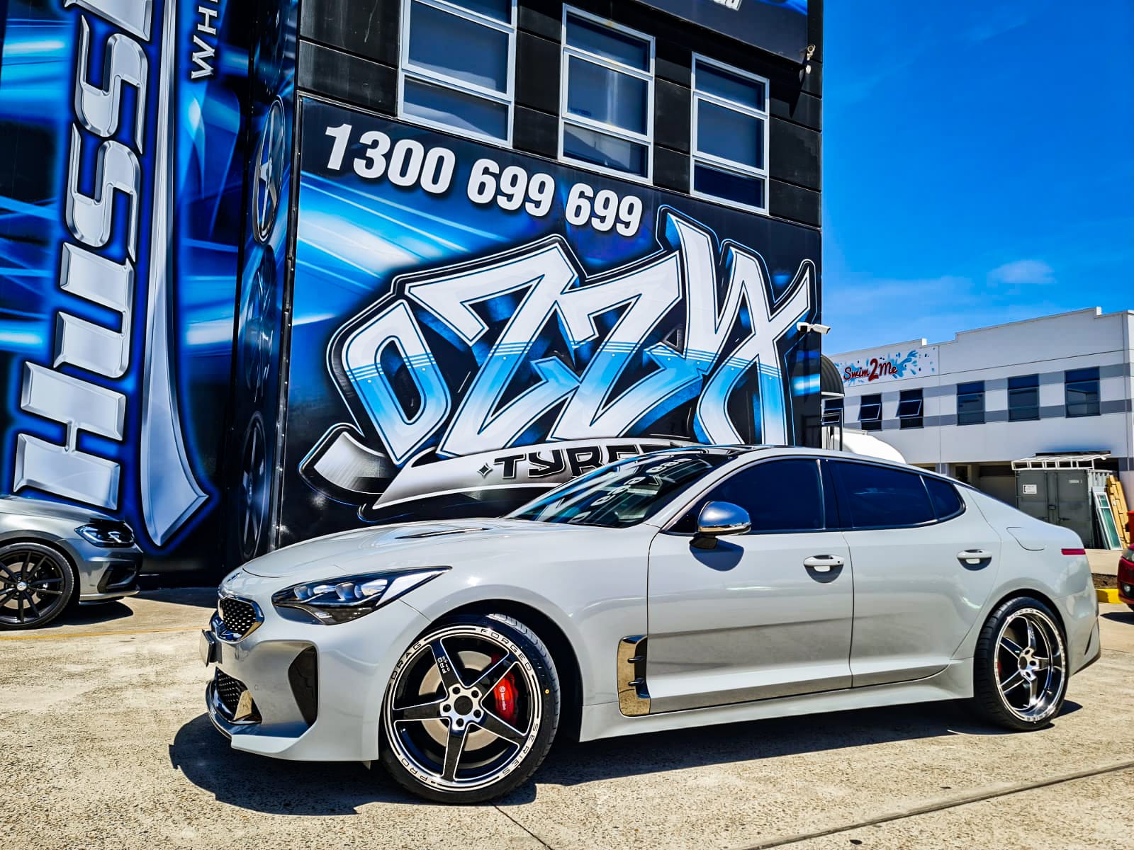 KIA_STINGER_PRO_DRAG_PD1_MACHINED_LIP_20_MONSTA_STREET_BLACK5.jpg