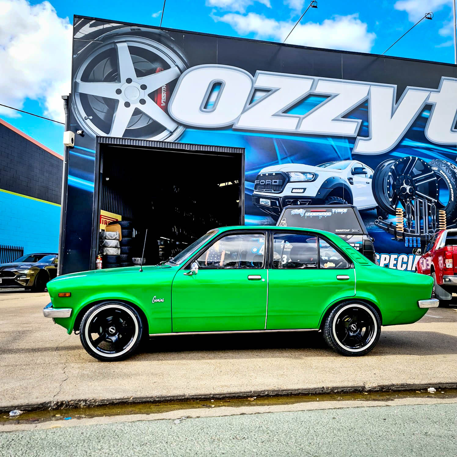 holden gemini hussla gt gloss black polished lip wheel #7216