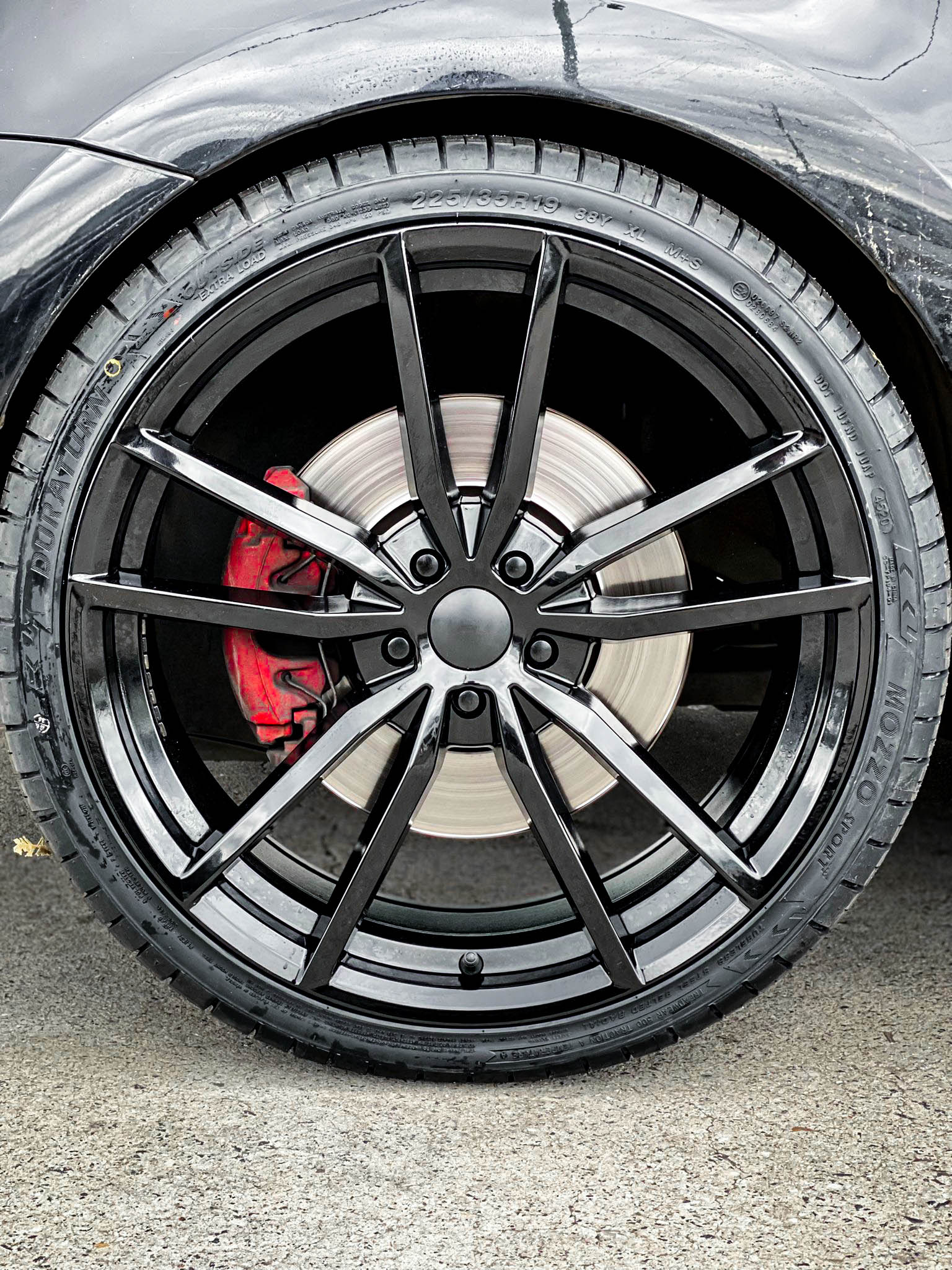 VOLKSWAGEN_GOLF_GTI_EURO_SPEC_REPLICA_WOLF_991_GLOSS_BLACK_19_DURATURN_MOZZO_SPORT2.jpg