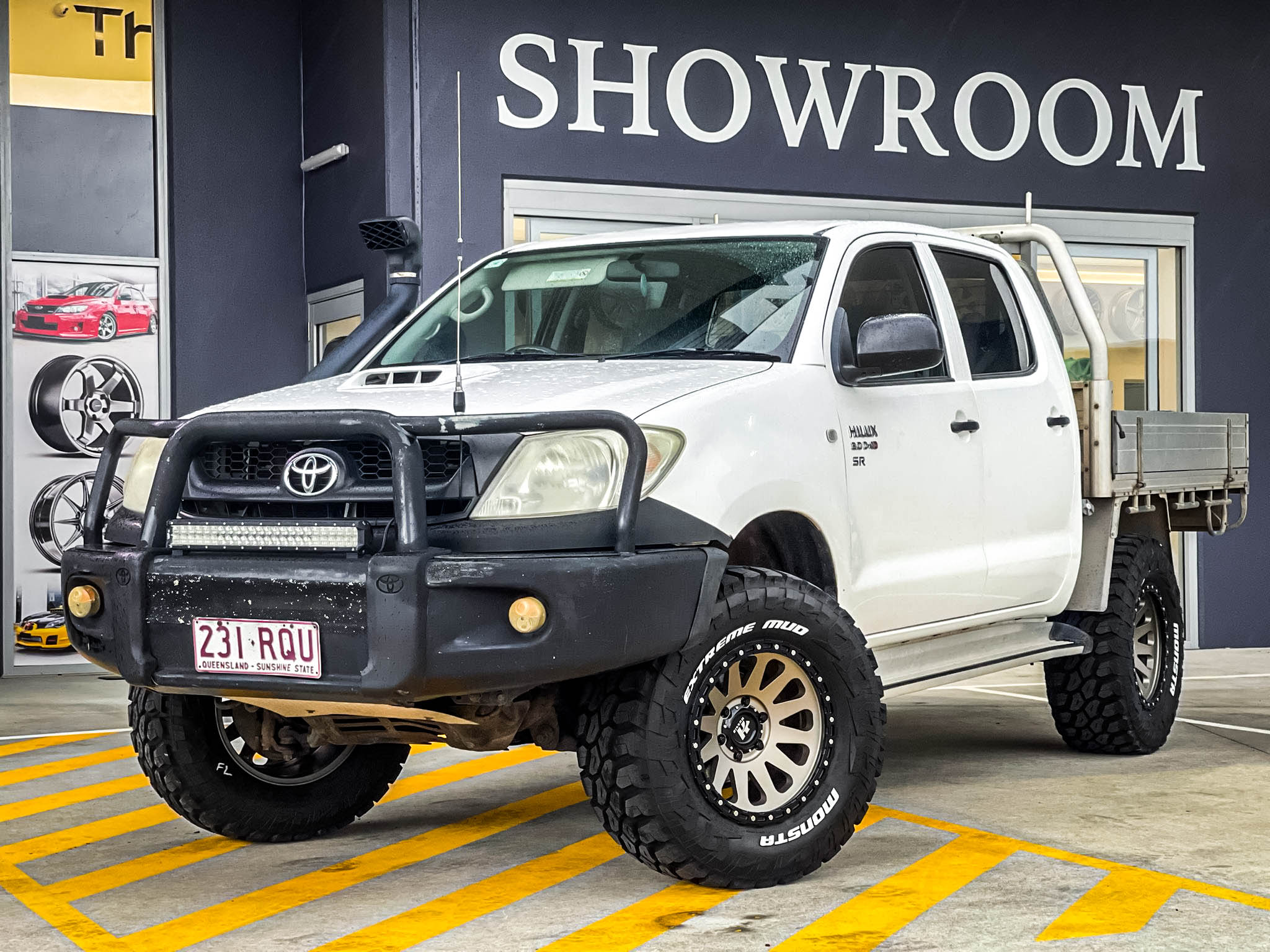 TOYOTA HILUX HUSSLA HARDROCK MATTE BRONZE BLACK LIP 17 MONSTA EXTREME MUD